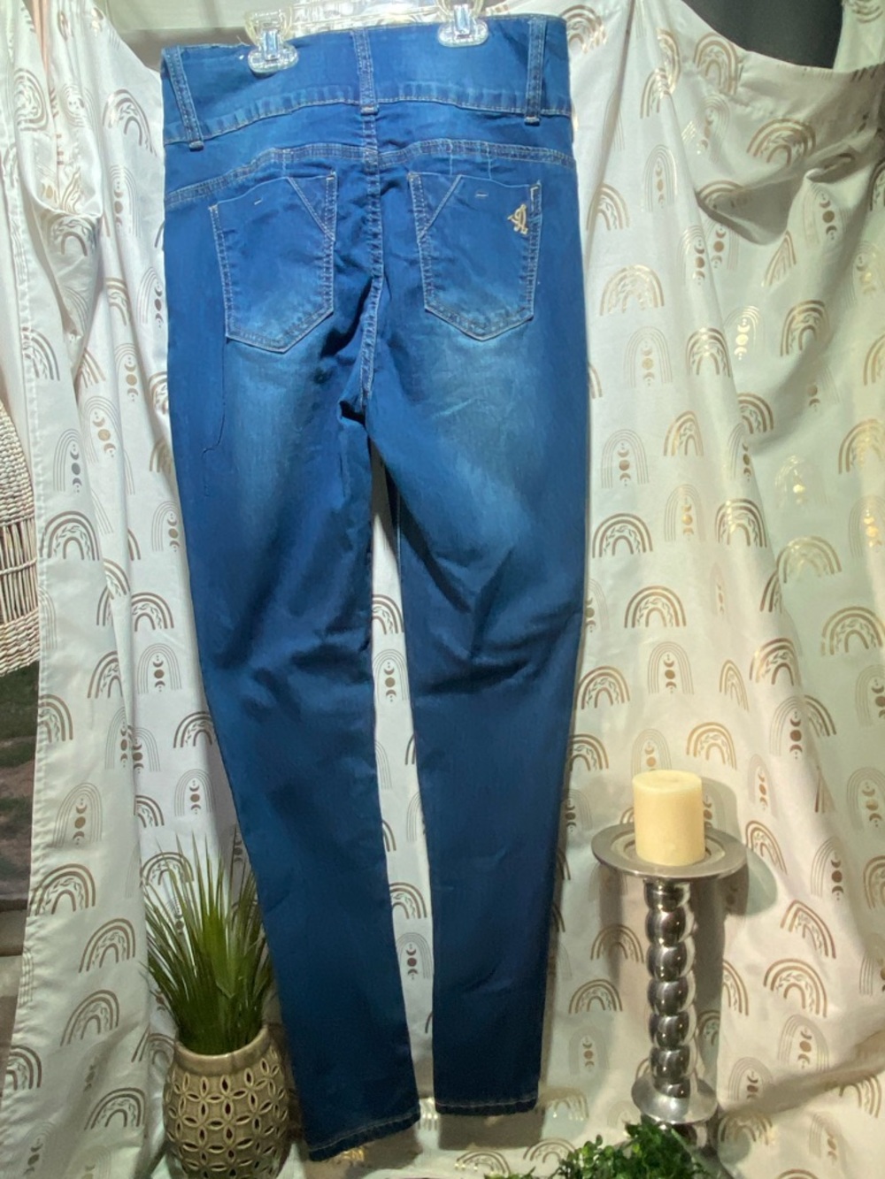 Dark Blue Boyfriend Jeans with Subtle Fade - Women's Casual Fit
